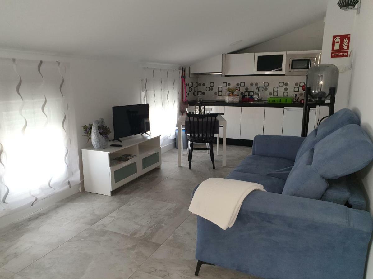 Carboneras de Guadazaón Apartamentos Hostal Cabanas מראה חיצוני תמונה