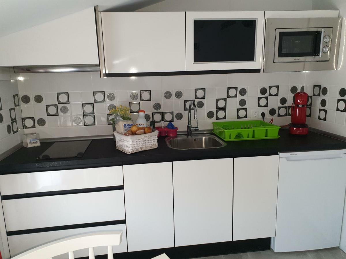 Carboneras de Guadazaón Apartamentos Hostal Cabanas מראה חיצוני תמונה